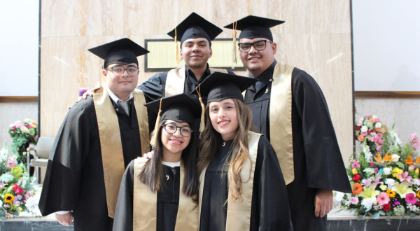 Graduación de Ingenieros en el Tecnológico Salesiano de SLP