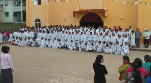 La parroquia de San Antonio Las Palmas realizó su encuentro anual de acólitos